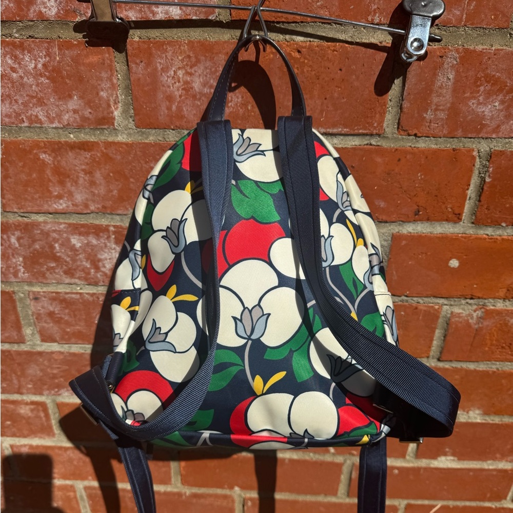 Kate Spade medium backpack - Picture 3 of 12